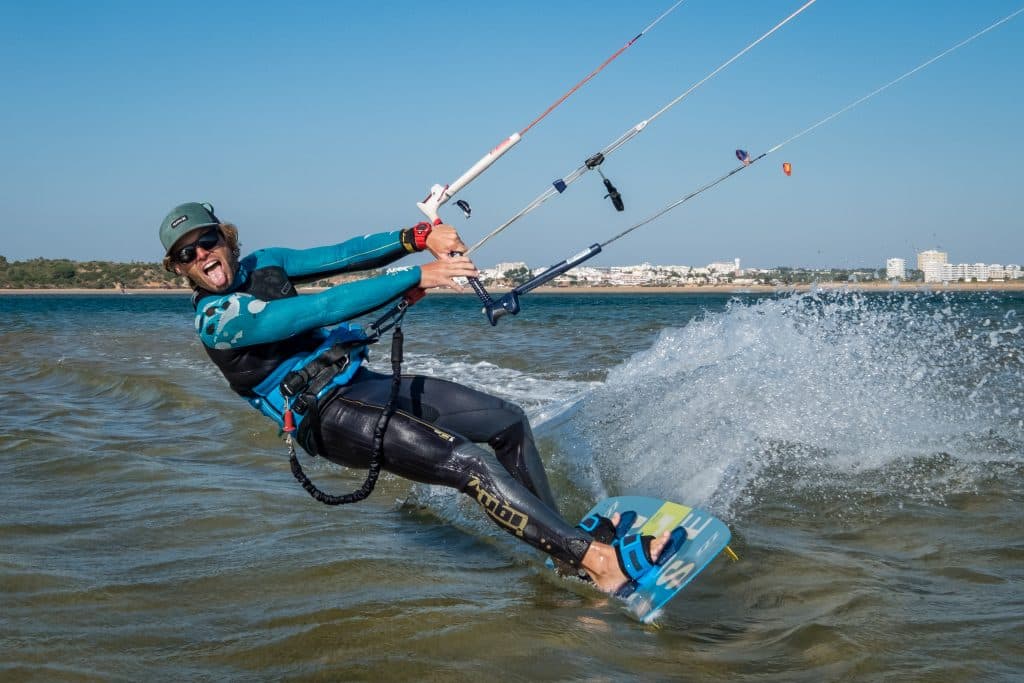 Kitesurfing - image 5