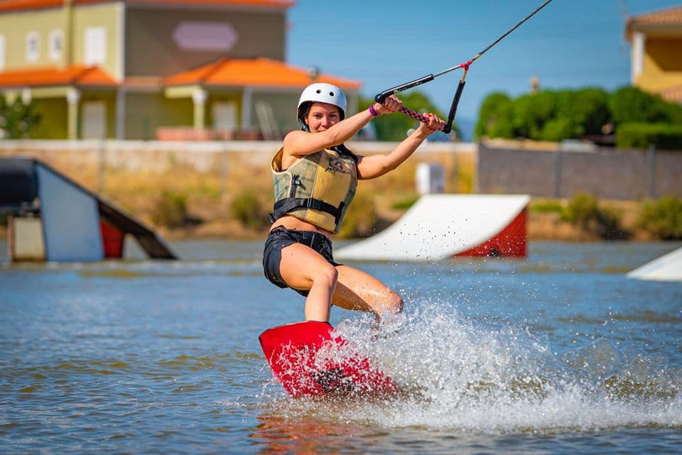 Wakeboarding - image 2